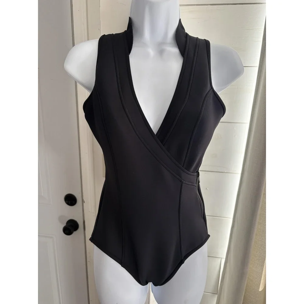 Magicsuit Swimsuit Womens Medium Black One Piece Tummy Control‎ Resortwear Beach